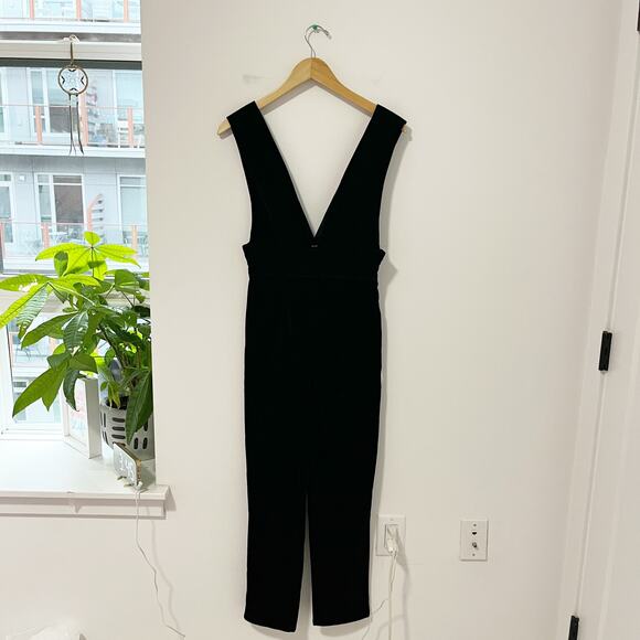 By the Way. Gloria Deep V Black Velvet Jumpsuit Size Small - Picture 2 of 8